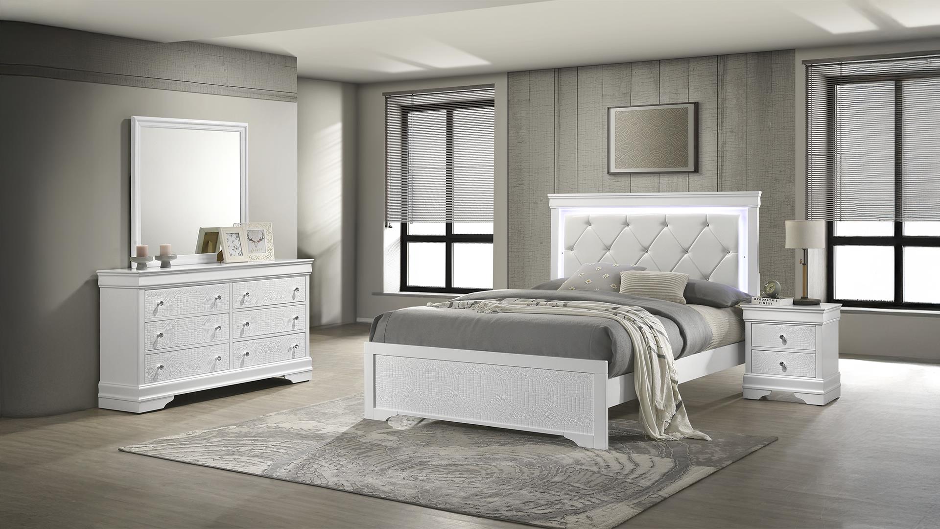 Blaze Queen 4PC Bedroom Set in White