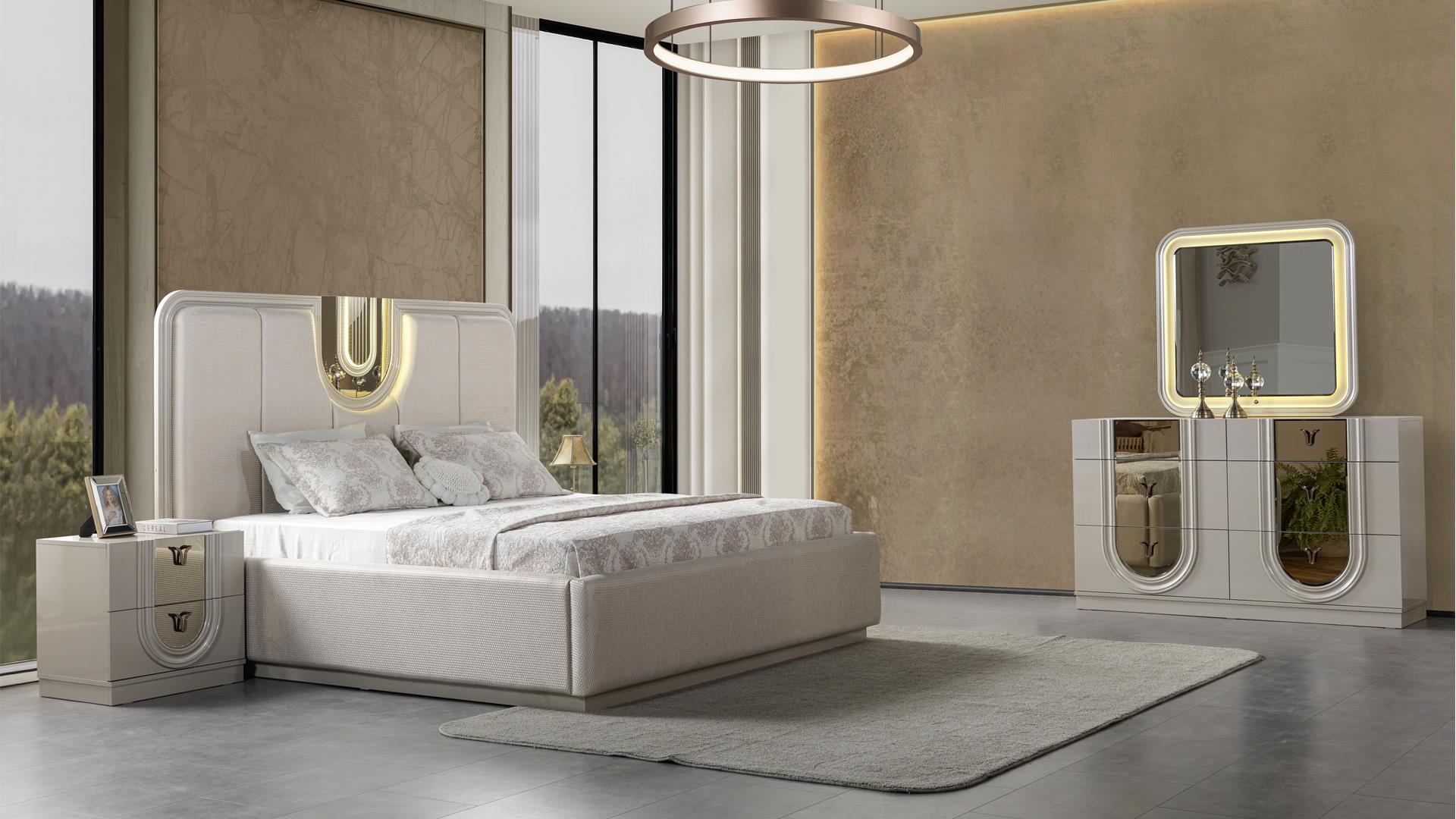 Lesli King 4 Pc Bedroom Set Beige